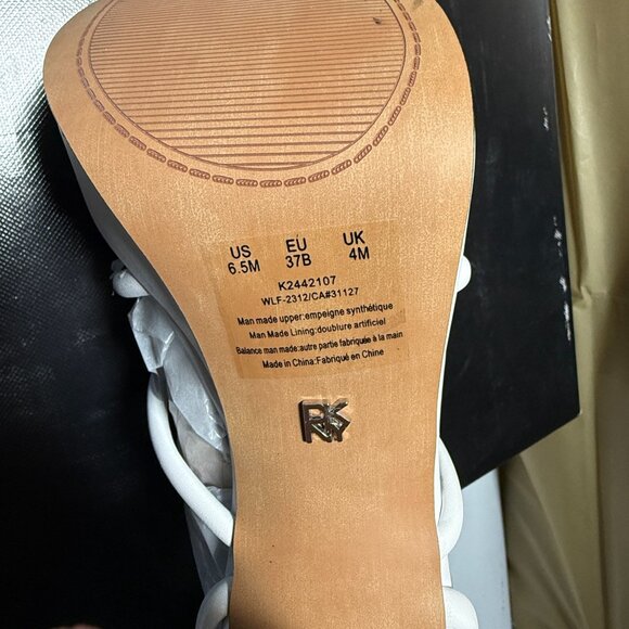 Dkny Women's Delicia Strappy Knotted Platform Sandals White Size 6.5 NEW - Picture 2 of 10